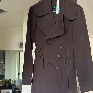 Lululemon classic fit trench coat